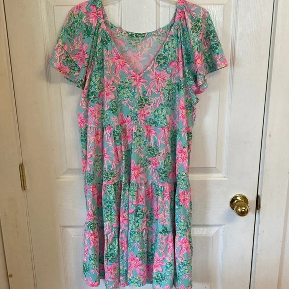 Lilly Pulitzer Green & Hot Pink Floral Flutter-Sleeve Tiered Dress - Picture 1 of 10